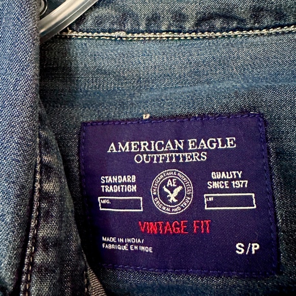 Men's American Eagle Button Down Chambray Shirt S - Picture 3 of 5